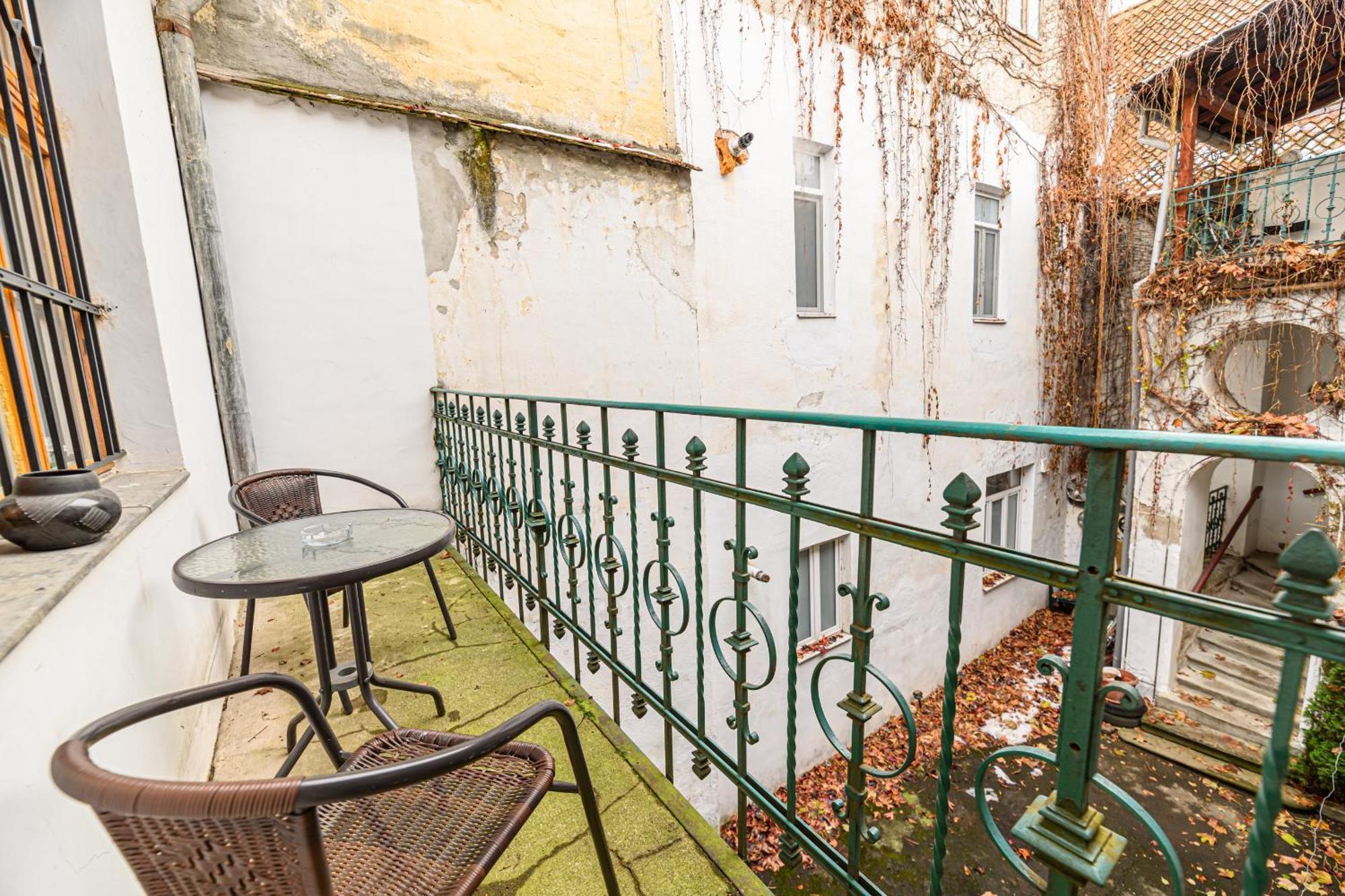 Colins Place Брашов Екстер'єр фото